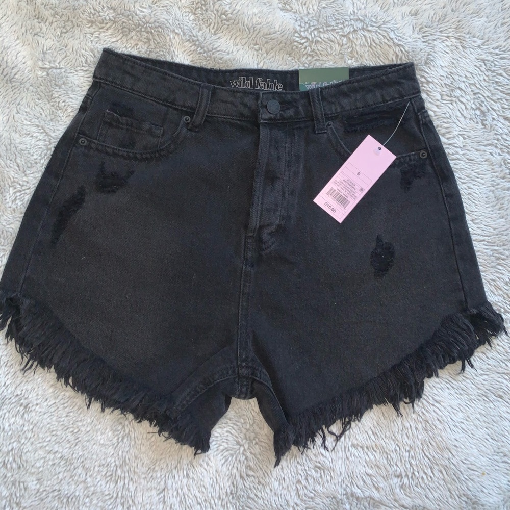 Black, high waisted jean shorts